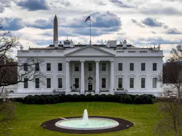 البيت الأبيض يوجّه دعوة رسميّة لـ الرئيس الأفغاني للقاء بايدن.. إليك موعد اللقاء وأجندته المطروحة - وكالة ستيب نيوز