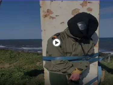 بالفيديو|| لحظات مرعبة يعيشها طيار رُبط "كهدف حي" لـ الطائرات المقاتلة... والسلطات الفرنسية تفتح تحقيقاً - وكالة ستيب نيوز