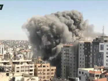 بالفيديو|| لحظة تدمير الطائرات الإسرائيلية ثاني أكبر برج في قطاع غزة - وكالة ستيب نيوز