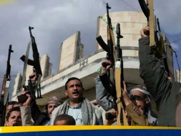 ميليشيا الحوثي تهدد وتكشف ما ستفعله حال انضمت أمريكا إلى جانب إسرائيل - وكالة ستيب نيوز