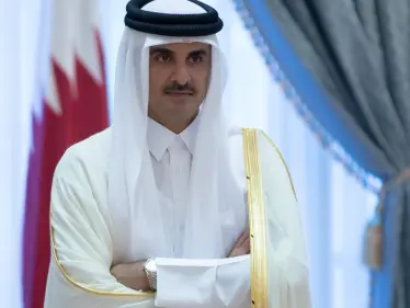أمير قطر يستقبل وزيري الخارجية والدفاع الأمريكيين ويتسلّم منهما رسالةً بعثها بايدن - وكالة ستيب نيوز