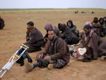 اشتباكات في الباغوز بين "داعش" و"قسد".. والأخيرة تطالب بمحاكمة دولية لعناصر التنظيم - وكالة ستيب نيوز