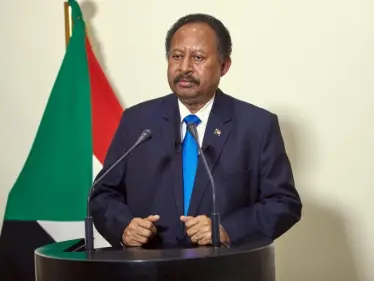 حمدوك يحذر من "كابوس" الحرب الأهلية مع استمرار الاشتباكات رغم الهدنة - وكالة ستيب نيوز