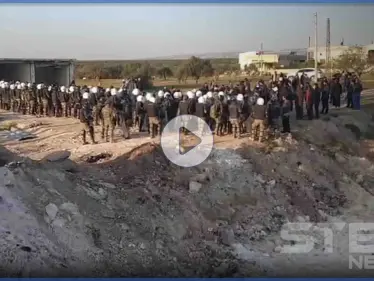 بالفيديو|| الأتراك يعتدون على معتصمي الـ"M4" بالعصي ويهدمون خيامهم ويجبروهم التراجع لهذه المنطقة - وكالة ستيب نيوز