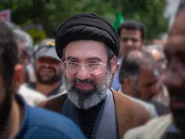 أسرار خامنئي الخفية.. الاستخبارات الأمريكية تكشف سبب رفضه تولي ابنه قيادة إيران - وكالة ستيب نيوز