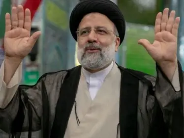 معارض سوري لرئيس إيران الجديد بعد مطالبه بخروج القوات الأجنبية من سوريا "هل قواتكم من أهل البيت" - وكالة ستيب نيوز