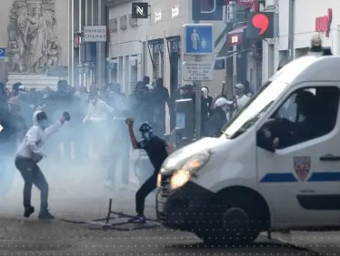 شاهد|| احتجاجات فرنسا تمتد لدولة أوروبية جديدة ومسؤول يتهم المحتجين بمحاولة اغتياله - وكالة ستيب نيوز