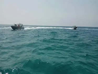 الدفاع السعودي تكشف تفاصيل الحادث قبالة ميناء ينبع في البحر الأحمر - وكالة ستيب نيوز