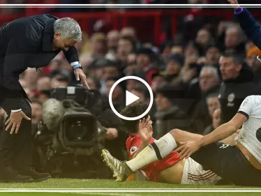 بالفيديو || صدمة قوية لمورينيو على أرض مانشستر يونايتد - وكالة ستيب نيوز