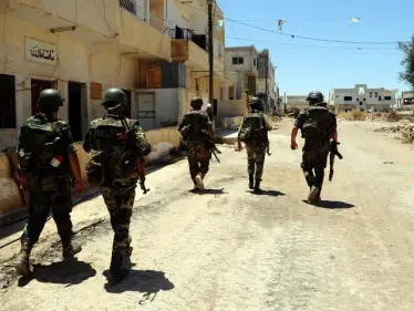 الأمن العسكري في درعا يداهم منزل أحد القياديين المهجرين إلى الشمال ومسلحون يردون - وكالة ستيب نيوز