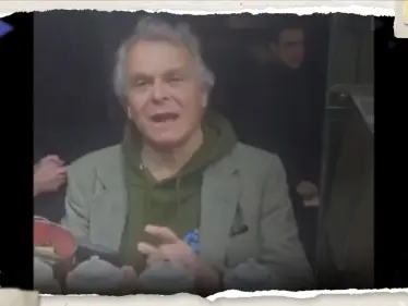 شاهد|| لحظة القبض على مستشار أوباما بعد تصريحات صادمة عن أطفال غزة وإهانته بائعاً مصرياً - وكالة ستيب نيوز