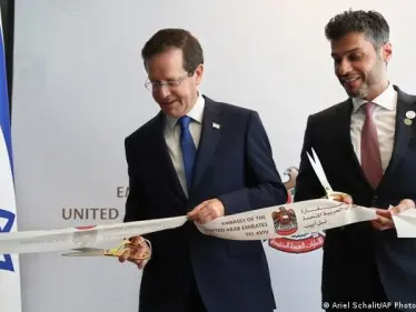 ثالث دولة عربية تفتتح سفارة في تل أبيب والرئيس الإسرائيلي يشيد بالجهود - وكالة ستيب نيوز