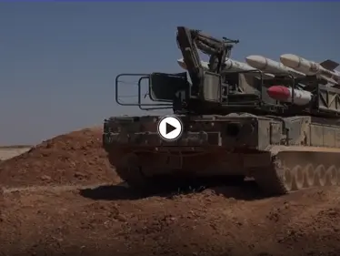 بالفيديو|| خلافاً لتدميره عشرات المدن والبلدات.. النظام السوري يكشف جانباً من تصدّي قوّاته لأهدافٍ "معاديةٍ وهميّة" بحلب - وكالة ستيب نيوز