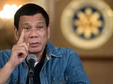 الرئيس الفلبيني المثير للجدل يعلن بشكل مفاجئ عزمه اعتزال الحياة السياسية - وكالة ستيب نيوز