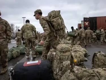 للمرة الأولى منذ انسحاب قواتها من أفغانستان.. الولايات المتحدة تنجح بإجلاء أمريكيين عبر طريق برّي - وكالة ستيب نيوز