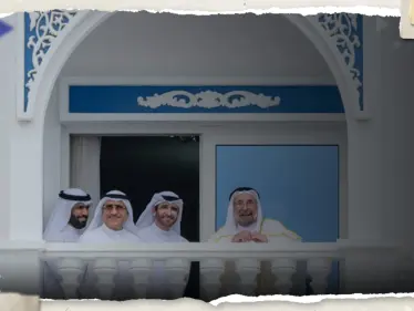 حاكم الشارقة "يعتذر" من إمارتيين ويقدم تعويضاً بآلاف الدراهم لهم (فيديو) - وكالة ستيب نيوز