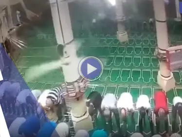 بالفيديو|| الكاميرات تفضح لصاً سرق مصلٍ وهو ساجد - وكالة ستيب نيوز