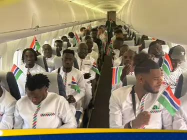 ماذا حدث مع منتخب غامبيا؟!.. 9 دقائق في الجو فصلت بين الحياة والموت - وكالة ستيب نيوز