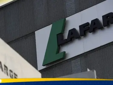 القضاء الفرنسي يدين شركة لافارج بتهمة تمويل 