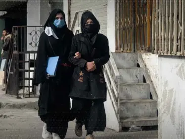 بسبب "الزي الشرعي".. طالبان تشن حملة اعتقالات بحق النساء - وكالة ستيب نيوز