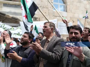 مظاهرة بمدينة بزاعة شرق حلب طالبت بمحاكمة الأسد على جرائمه - وكالة ستيب نيوز