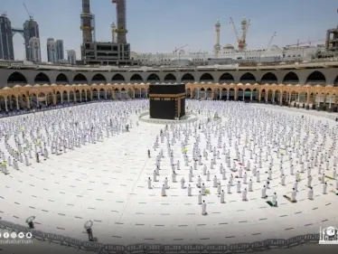 الحج والعمرة تشدد على منع دخول هذه الفئة للصلاة في الحرم المكي أو العمرة - وكالة ستيب نيوز