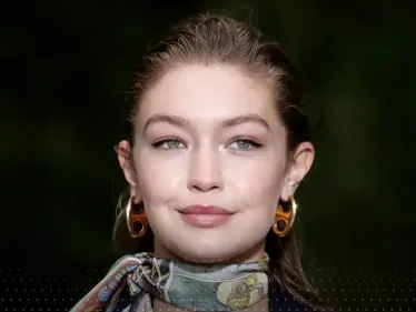 بعد تضامنها مع الأسير أحمد مناصرة.. جيجي حديد تتراجع "أخطأت ونادمة" - وكالة ستيب نيوز