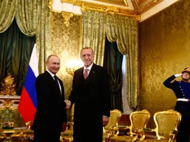 تراشق الاتهامات بين بوتين وأردوغان بشأن إدلب.. ومداعبات جانبية حول التعاون العسكري!! - وكالة ستيب نيوز