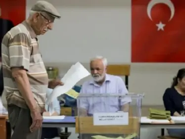 رغم الانهيار الإقتصادي، حزب "العدالة والتنمية" يفوز بانتخابات مجالس البلديات وسط اتهامات بقية الأحزاب - وكالة ستيب نيوز