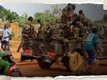 النيجر.. قادة الانقلاب يطلبون دعم غينيا وإيكواس تتحدث عن تهديدات "بقتل بازوم" - وكالة ستيب نيوز