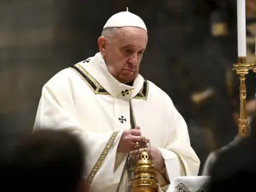 بابا الفاتيكان يعلّق على الفضيحة الجنسية بحق الأطفال في كنائس فرنسا - وكالة ستيب نيوز