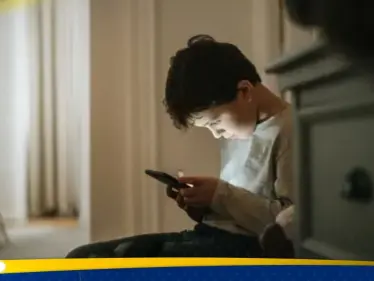 معلمو بريطانيا يطالبون بحظر وسائل التواصل لمن هم دون 16 عاماً - وكالة ستيب نيوز