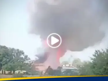 شاهد|| برج من اللهب وصل إلى السماء.. عشرات الضحايا بانفجار ضخم بمصنع للألعاب النارية في الهند - وكالة ستيب نيوز