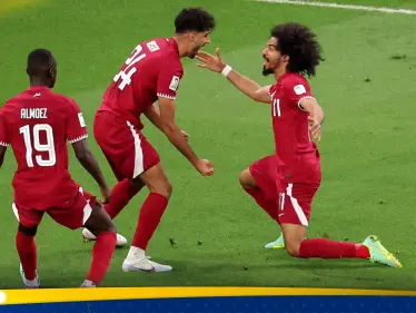 للمرة الثانية على التوالي.. قطر تتوج بكأس آسيا 2023 بعد فوزها على الأردن بثلاثية - وكالة ستيب نيوز