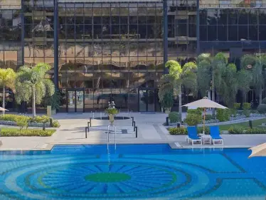 "فندق حماس" في القاهرة يثير جدلاً واسعاً بعد تقرير بريطاني - وكالة ستيب نيوز