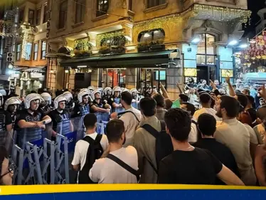 بعد "أزمة كاريكاتير النبيين موسى ومحمد".. تركيا تتخذ إجراء ضد مجلة ليمان - وكالة ستيب نيوز