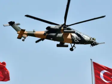 الدفاع التركية تعلن عن سقوط قتلى وجرحى في تحطم مروحية عسكرية شرقي البلاد - وكالة ستيب نيوز