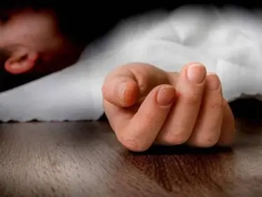 لأنها لم تستطع شراء ملابس العيد.. طفلة سورية تنهي حياتها بريف ديرالزور - وكالة ستيب نيوز