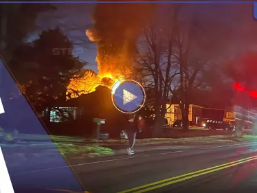 بالفيديو|| اصطدام طائرة بمبنى حولها كتلة من النيران.. ومقتل كل من فيها - وكالة ستيب نيوز