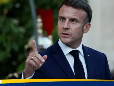 ماكرون يدعو إيران لوقف الهجمات على دول المنطقة ويطالب بحرية الملاحة في مضيق هرمز - وكالة ستيب نيوز