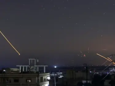 غارات اسرائيلية تضرب أهداف إيرانية بالعاصمة السورية دمشق، والتفاصيل!! - وكالة ستيب نيوز