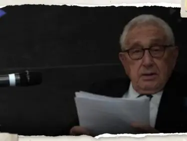 كيسنجر يوجه رسائل 