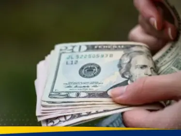 أمريكا في حالة صدمة.. ترامب يحطم الدولار إلى أدنى مستوى له منذ عام 1973 - وكالة ستيب نيوز