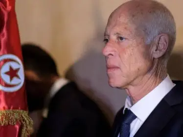 الرئيس التونسي يعيّن مسؤولين أمنيين كبار بينهم قائد جديد للمخابرات - وكالة ستيب نيوز