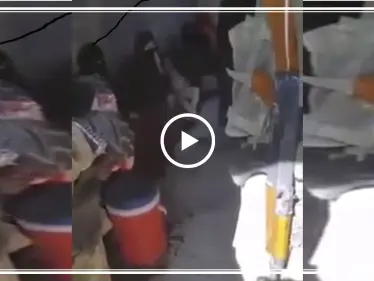 بالفيديو.. جدال بين مقاتلي "الجيش الوطني" بسبب خلع نقاب داعشيات - وكالة ستيب نيوز