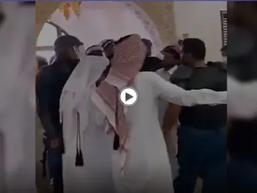 بالفيديو|| قوات الأمن القطرية تداهم قصور آل مرة وجمعة حاسمة يُحشد لها بعد قرار مفاجئ للداخلية - وكالة ستيب نيوز