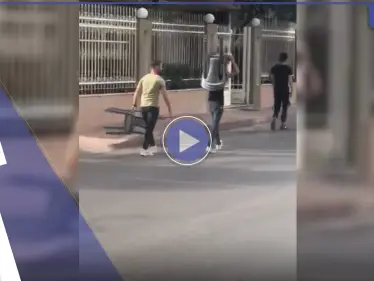 بالفيديو|| الشعب يسقط هيبة مسؤول في لبنان ويبرحه ضرباً وآخرين يستردون حقوقهم بـ"أيديهم" - وكالة ستيب نيوز