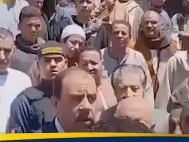 بسبب صورة.. مشادة وخلاف حاد بين مسؤوليْن مصرييْن أمام مسجد (فيديو) - وكالة ستيب نيوز