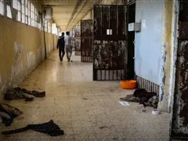 سجن صيدنايا.. اعتقال لواء سابق في نظام الأسد بتهمة تصفية معتقلين - وكالة ستيب نيوز