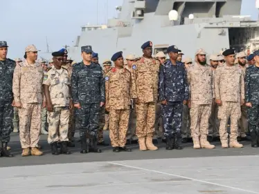 تعزيزاً للأمن البحري , دول البحر الأحمر تطلق مناورات "الموج الأحمر" - وكالة ستيب نيوز